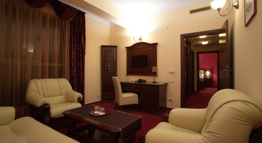 President Hotel Bacau Room photo